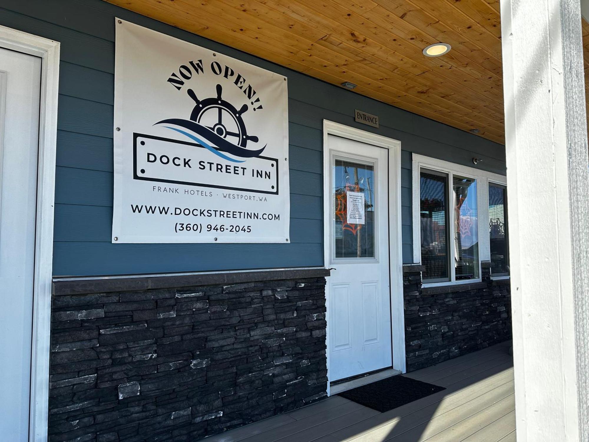 Dock Street Inn Уестпорт Екстериор снимка