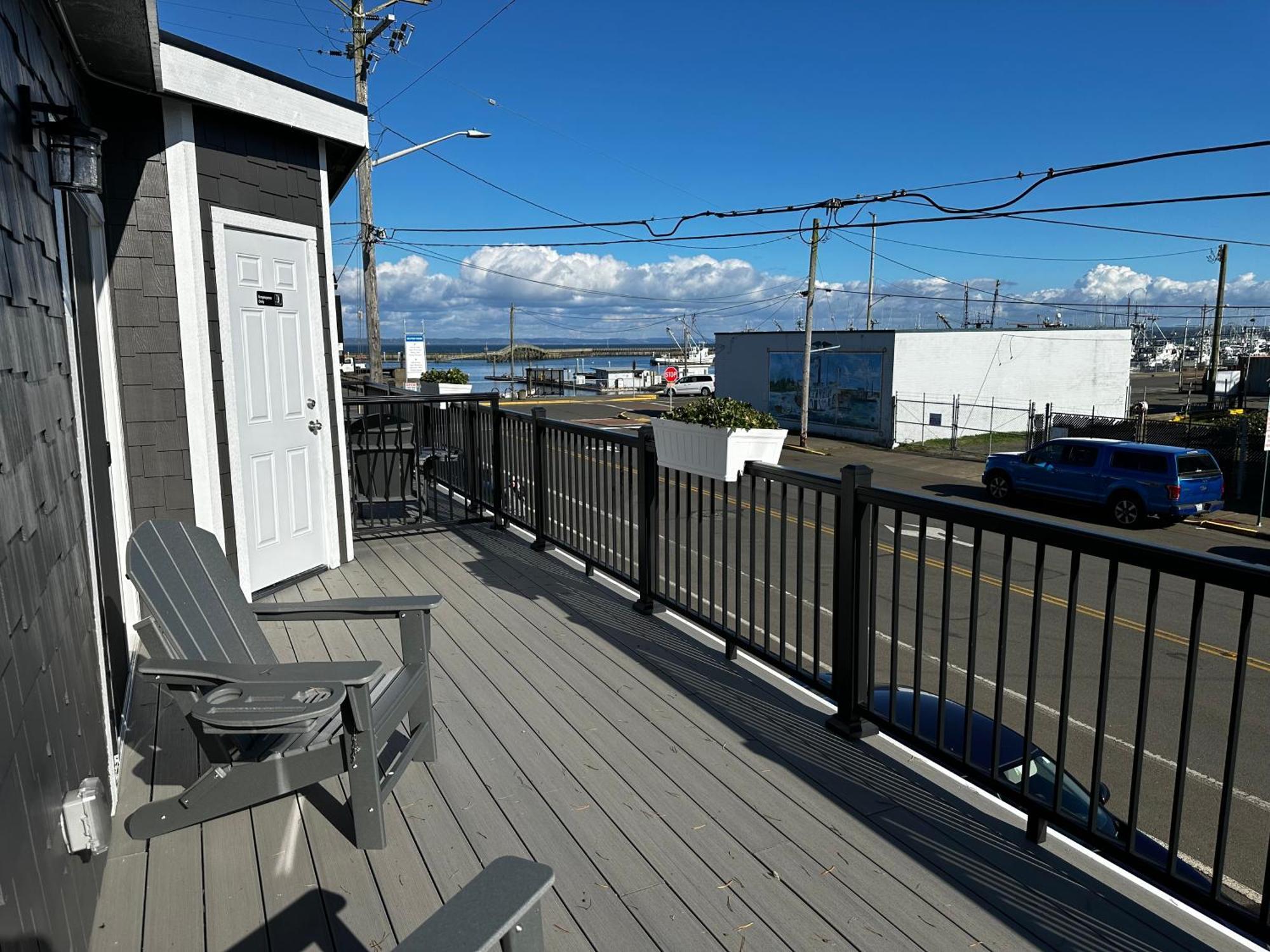 Dock Street Inn Уестпорт Екстериор снимка