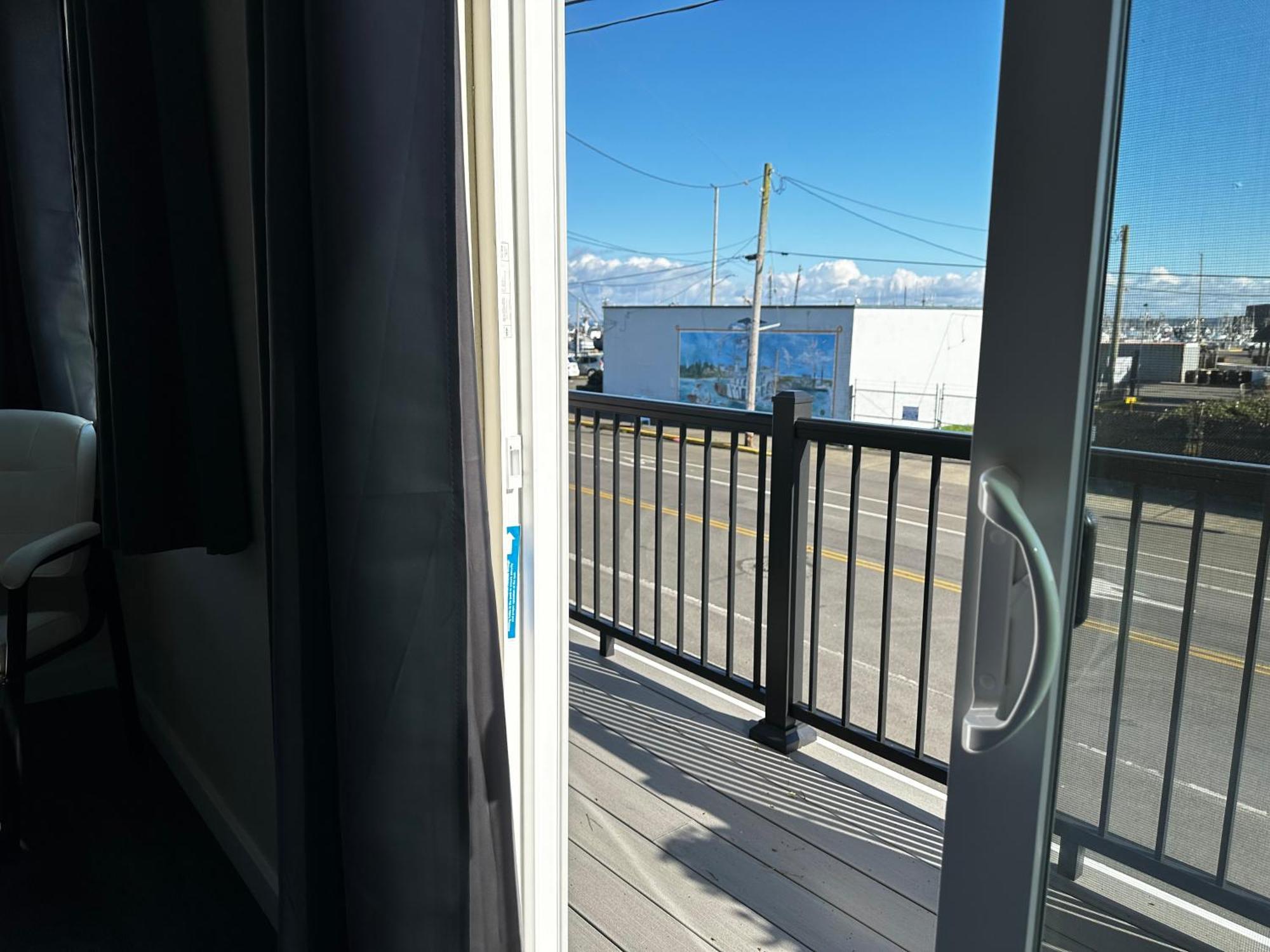 Dock Street Inn Уестпорт Екстериор снимка